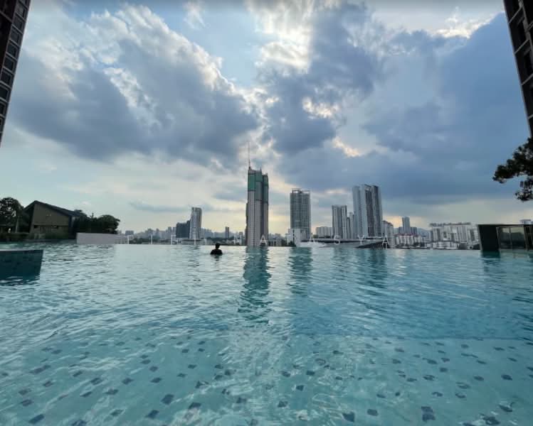 Kondominium untuk Dijual di Edgewood (residensi Skysanctuary 1) - Fifi Natasya - Pool - PropertyGuru.com.my