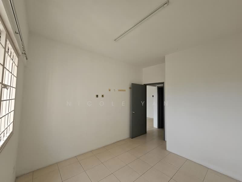 Service Residence for Sale at Beverly Tower @ Plaza Medan Putra - Nicole Yan - Interior - PropertyGuru.com.my