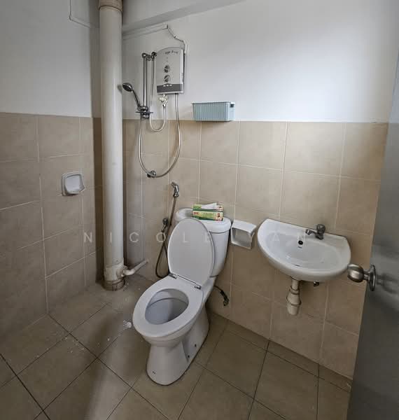 Service Residence for Sale at Beverly Tower @ Plaza Medan Putra - Nicole Yan - Bathroom - PropertyGuru.com.my