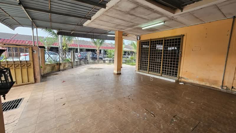Terraced House for Sale in Bandar Behrang 2020 (Hulu Bernam Timor) - Dr Munis - Exterior - PropertyGuru.com.my
