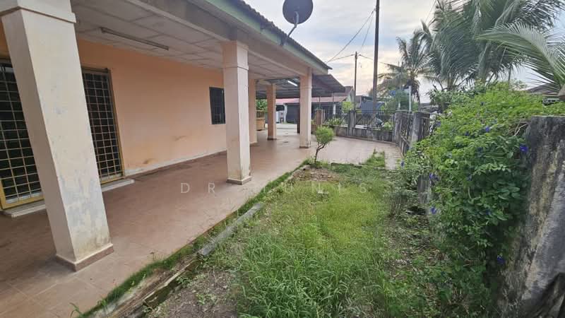 Terraced House for Sale in Bandar Behrang 2020 (Hulu Bernam Timor) - Dr Munis - Exterior - PropertyGuru.com.my