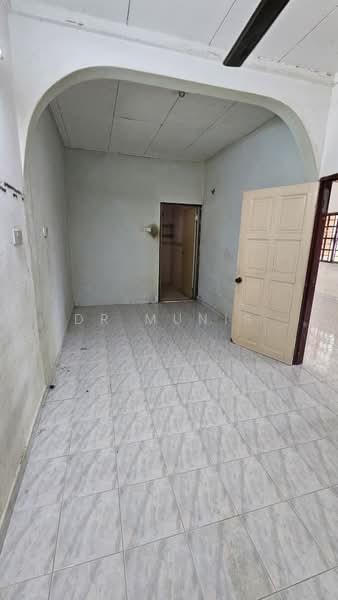 Terraced House for Sale in Bandar Behrang 2020 (Hulu Bernam Timor) - Dr Munis - Interior - PropertyGuru.com.my