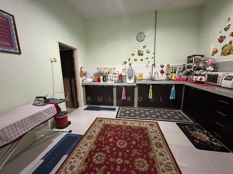 Rumah Berkembar untuk Dijual di Bandar Aman Jaya (Sungai Petani) - Hasrul Rosli - Kitchen - PropertyGuru.com.my