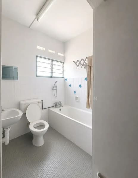 Rumah Teres 2-Tingkat untuk Dijual di Kampung Lapan (Melaka City) - Tess Tan - Bathroom - PropertyGuru.com.my