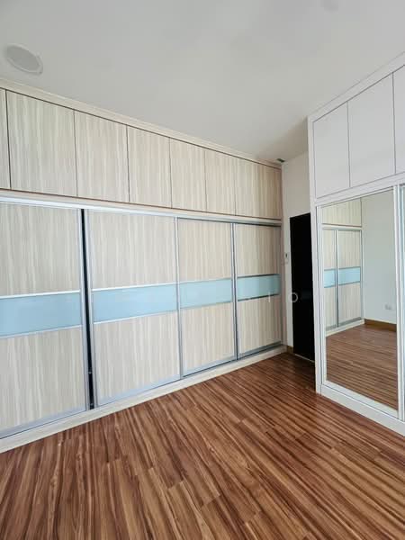 Rumah Kluster untuk Disewa di Taman Nong Chik (Johor Bahru) - Edward Siow - Bedroom - PropertyGuru.com.my
