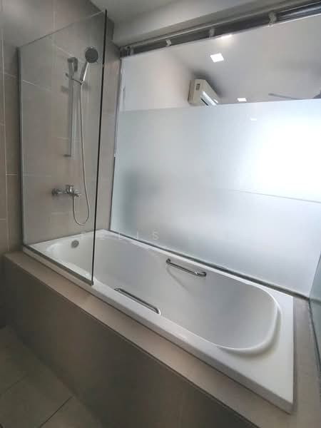 Kediaman Servis untuk Disewa di KL Gateway Residences - Felis See - Bathroom - PropertyGuru.com.my