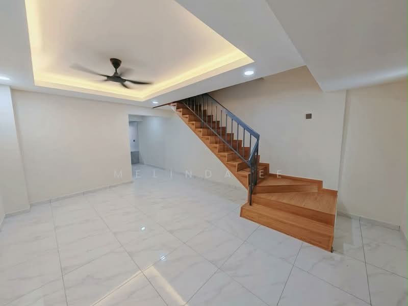 2-storey Terraced House for Sale in Taman Puteri Wangsa (Ulu Tiram) - Melinda Ee - Living Room - PropertyGuru.com.my