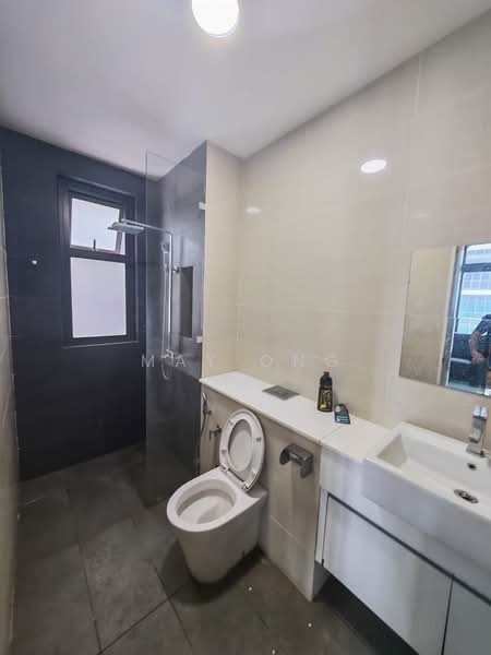Kediaman Servis untuk Disewa di Setia Sky 88 - May Ong - PropertyGuru.com.my