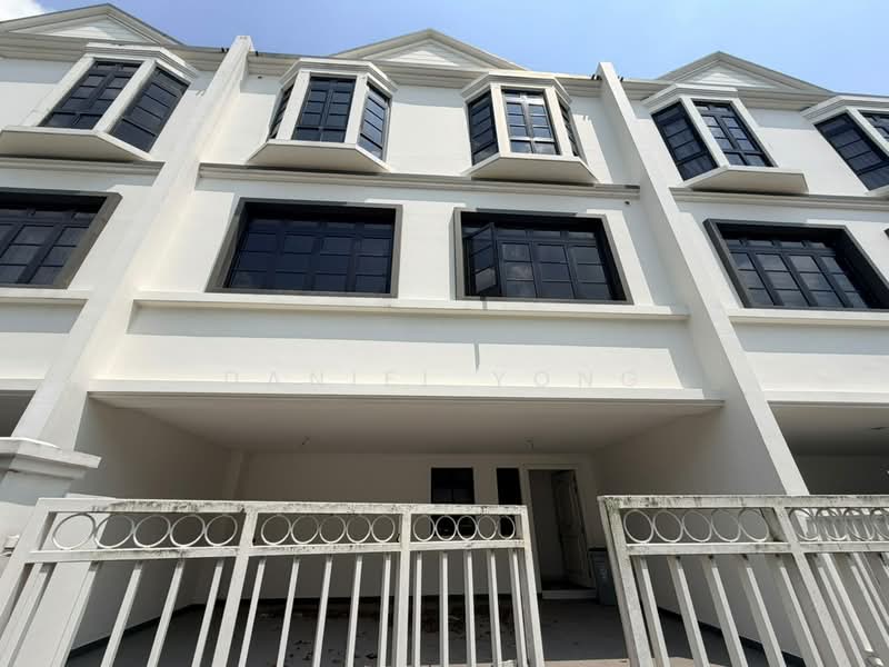 2.5-storey Terraced House for Sale in Eco Botanic (Iskandar Puteri (Nusajaya)) - Daniel Yong - Exterior - PropertyGuru.com.my