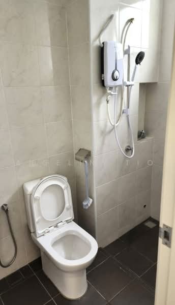 Townhouse for Rent in Bandar Cassia (Batu Kawan) - Angeline Tio - Bathroom - PropertyGuru.com.my