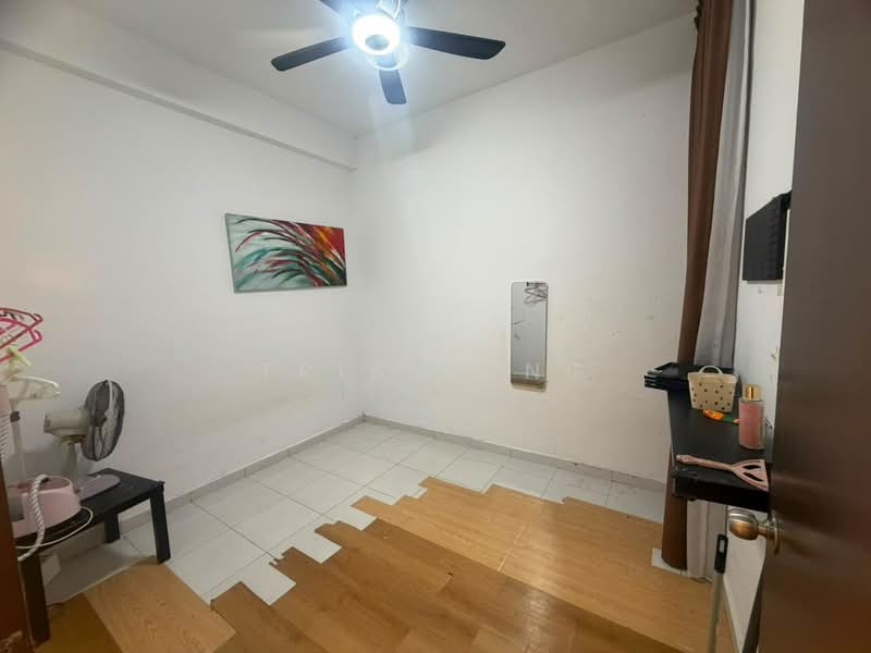Rumah Teres 3-Tingkat untuk Dijual di Taman Kundang Jaya (Rawang) - Tris Jong - Interior - PropertyGuru.com.my