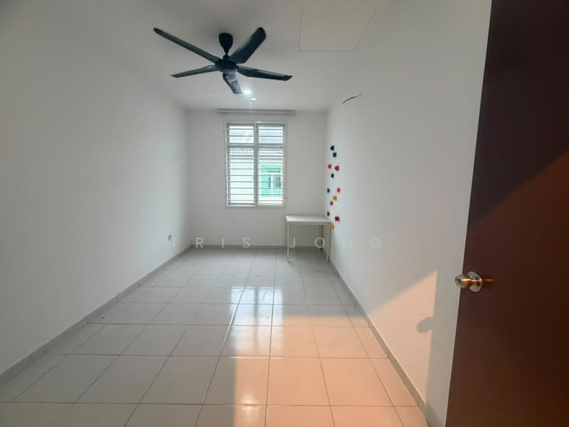 Rumah Teres 3-Tingkat untuk Dijual di Taman Kundang Jaya (Rawang) - Tris Jong - Interior - PropertyGuru.com.my