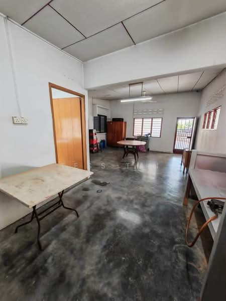 1-storey Terraced House for Sale in Kampung Lapan (Melaka City) - Tess Tan - Interior - PropertyGuru.com.my