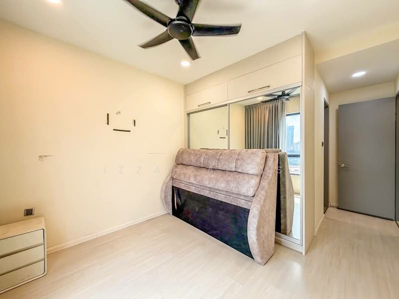 Kediaman Servis untuk Dijual di The Era @ Duta North - Izzah Alias - Bedroom - PropertyGuru.com.my