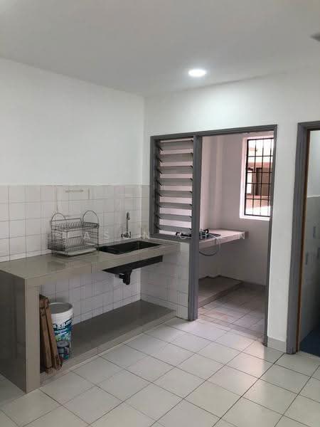 Pangsapuri untuk Dijual di Aman Dua - Jason Chen - Kitchen - PropertyGuru.com.my