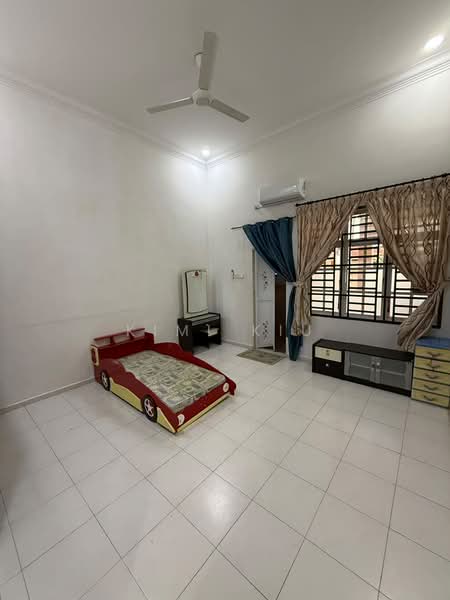 Semi-Detached House for Sale in Kulai (Johor) - Kimi Kiu - Bedroom - PropertyGuru.com.my