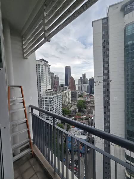 Kediaman Servis untuk Dijual di Seri Bukit Ceylon - Nazmico Chong - Balcony - PropertyGuru.com.my