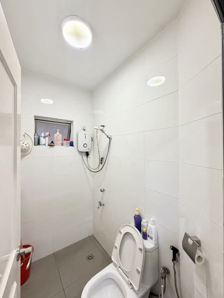 Rumah Teres 2-Tingkat untuk Dijual di Taman Impian Emas (Skudai) - Yik Tat - Bathroom - PropertyGuru.com.my