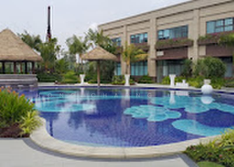 Service Residence for Rent at Country Garden Central Park - Hong Charng Lee - Pool - PropertyGuru.com.my