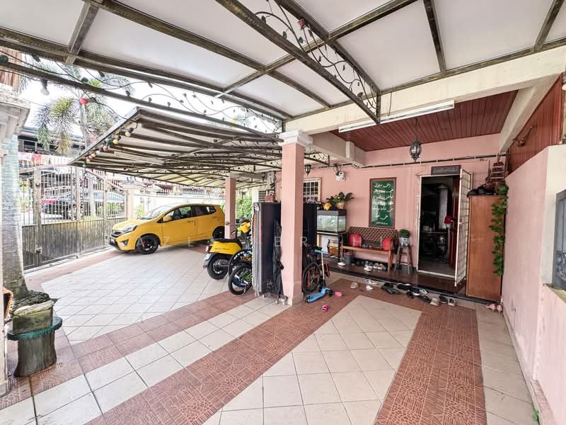 2-storey Terraced House for Sale in Batu Caves (Selangor) - Azli Ibrahim - Exterior - PropertyGuru.com.my