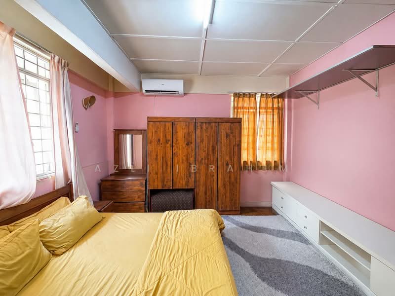 2-storey Terraced House for Sale in Batu Caves (Selangor) - Azli Ibrahim - Bedroom - PropertyGuru.com.my