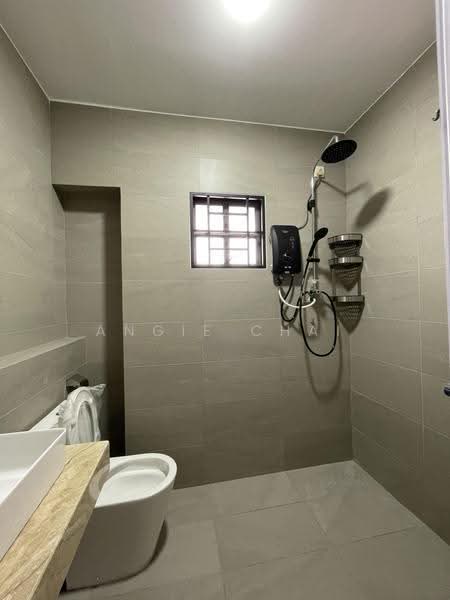 2-storey Terraced House for Rent in Bangsar Baru (Bangsar) - Angie Chai - Bathroom - PropertyGuru.com.my
