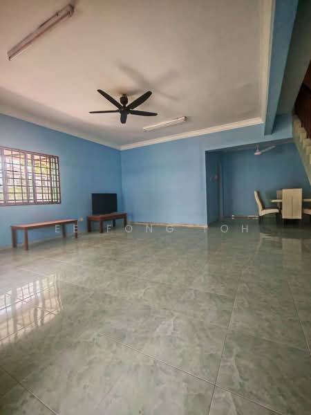 2-storey Terraced House for Sale in Bandar Baru Permas Jaya (Permas Jaya) - Ee Fong Toh - Living Room - PropertyGuru.com.my