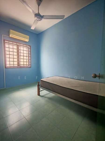 2-storey Terraced House for Sale in Bandar Baru Permas Jaya (Permas Jaya) - Ee Fong Toh - Bedroom - PropertyGuru.com.my