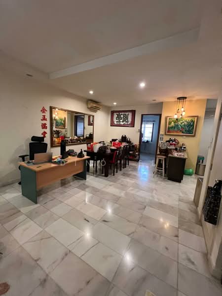 3-storey Terraced House for Sale in Taman Esplanad (Bukit Jalil) - Dino Lee - Interior - PropertyGuru.com.my