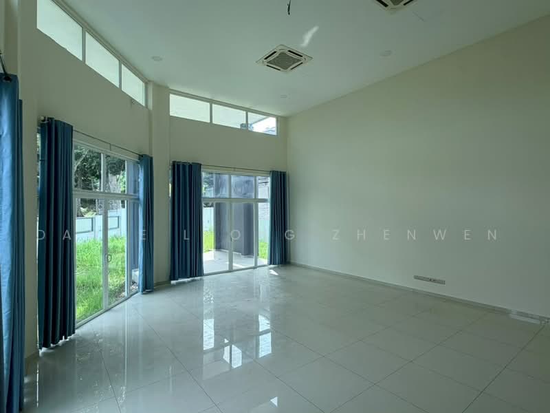 Bungalow House for Sale in Taman Segar (Cheras) - Dante Leong Zhenwen - Living Room - PropertyGuru.com.my