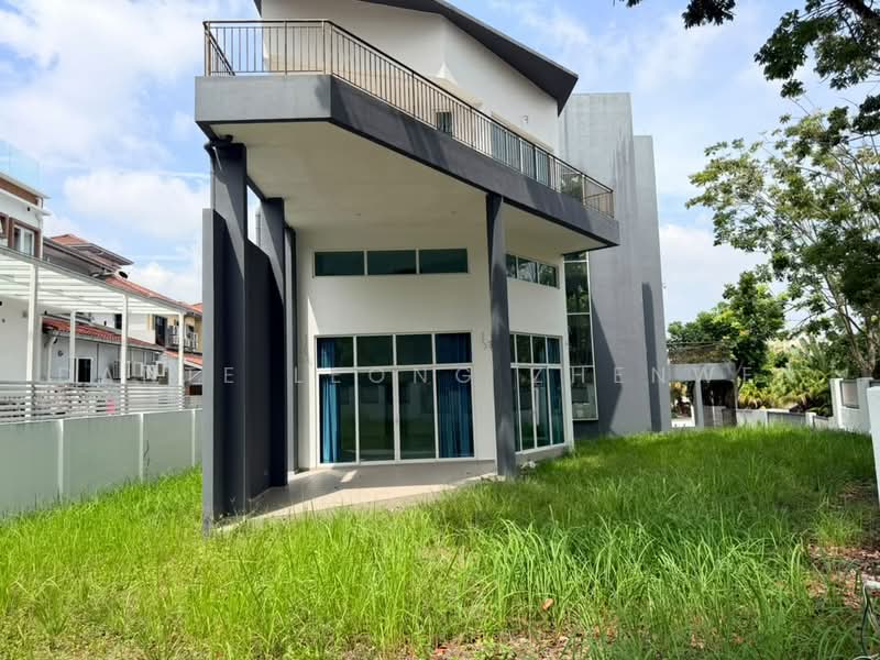 Bungalow House for Sale in Taman Segar (Cheras) - Dante Leong Zhenwen - Exterior - PropertyGuru.com.my