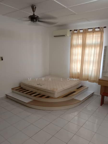 2-storey Terraced House for Sale in Bukit Indah (Iskandar Puteri (Nusajaya)) - Myra loh - Bedroom - PropertyGuru.com.my