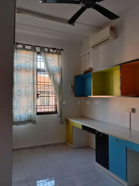2-storey Terraced House for Sale in Bukit Indah (Iskandar Puteri (Nusajaya)) - Myra loh - Study - PropertyGuru.com.my