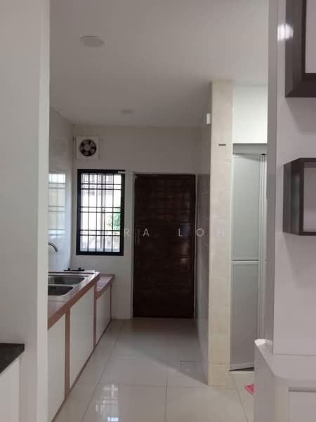 2-storey Terraced House for Sale in Bukit Indah (Iskandar Puteri (Nusajaya)) - Myra loh - Kitchen - PropertyGuru.com.my