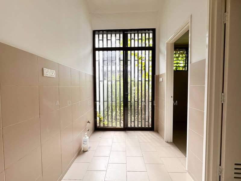 2-storey Terraced House for Sale in Shah Alam (Selangor) - Adibah Salim - Interior - PropertyGuru.com.my