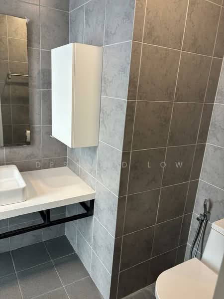 Kondominium untuk Disewa di The Robertson - Desmond Low - Bathroom - PropertyGuru.com.my