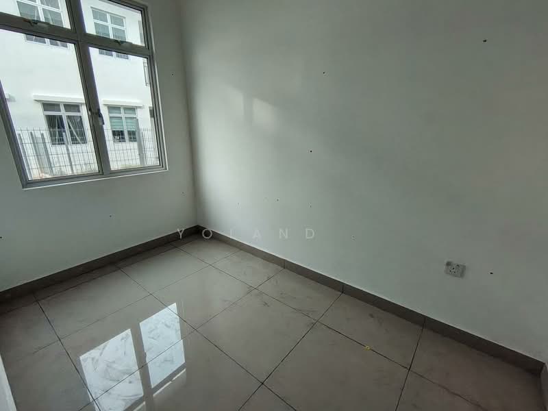 2-storey Terraced House for Sale in Bandar Dato Onn (Tebrau) - Yoland . - Interior - PropertyGuru.com.my