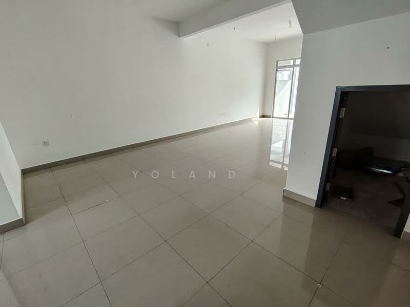 2-storey Terraced House for Sale in Bandar Dato Onn (Tebrau) - Yoland . - Interior - PropertyGuru.com.my