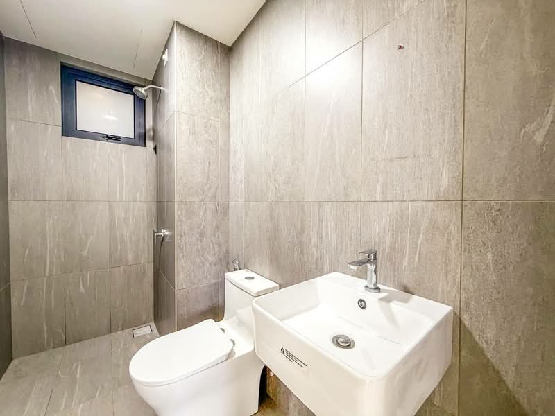 Kediaman Servis untuk Dijual di Savvy @ Riana Dutamas - Izzah Alias - Bathroom - PropertyGuru.com.my