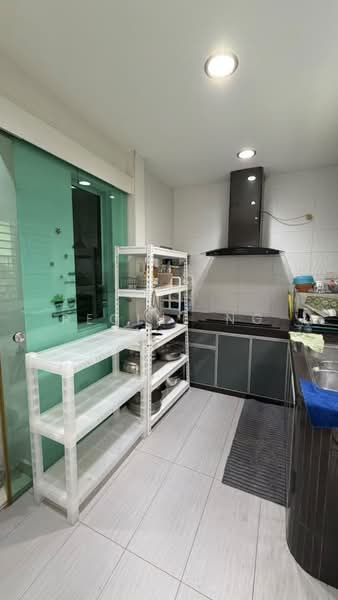 Terraced House for Rent in Taman Pulai Jaya (Kulai) - Regine Ng - Kitchen - PropertyGuru.com.my