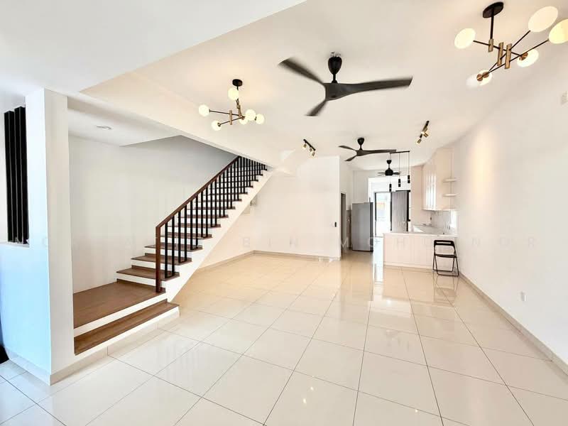 Terraced House for Sale in Elmina (Shah Alam) - Norhafiz Bin Mohd Nor - Living Room - PropertyGuru.com.my