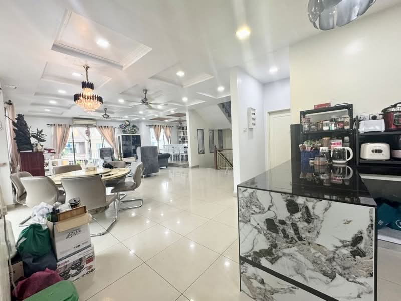 Cluster House for Sale in Taman Austin Heights (Tebrau) - Yik Tat - PropertyGuru.com.my
