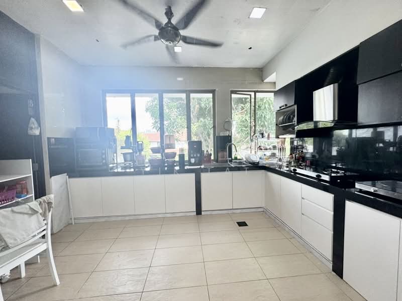 Cluster House for Sale in Taman Austin Heights (Tebrau) - Yik Tat - PropertyGuru.com.my