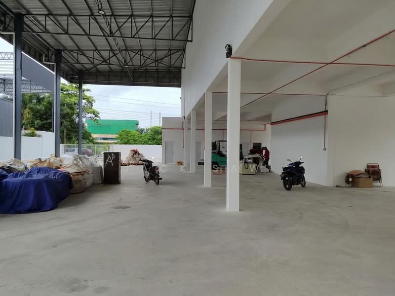 Detached Factory for Sale in Taman Iks Simpang Ampat (Simpang Ampat) - Jack Saw - Interior - PropertyGuru.com.my