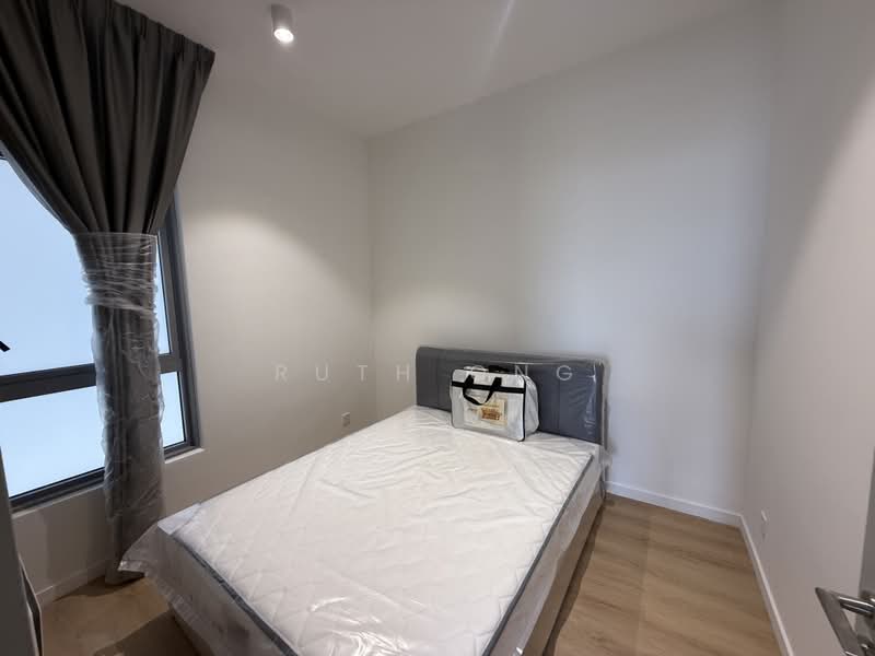 Service Residence for Sale at The Meg Serviced Residence - Ruth Ong - Bedroom - PropertyGuru.com.my
