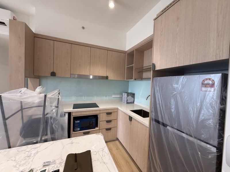 Service Residence for Sale at The Meg Serviced Residence - Ruth Ong - Kitchen - PropertyGuru.com.my