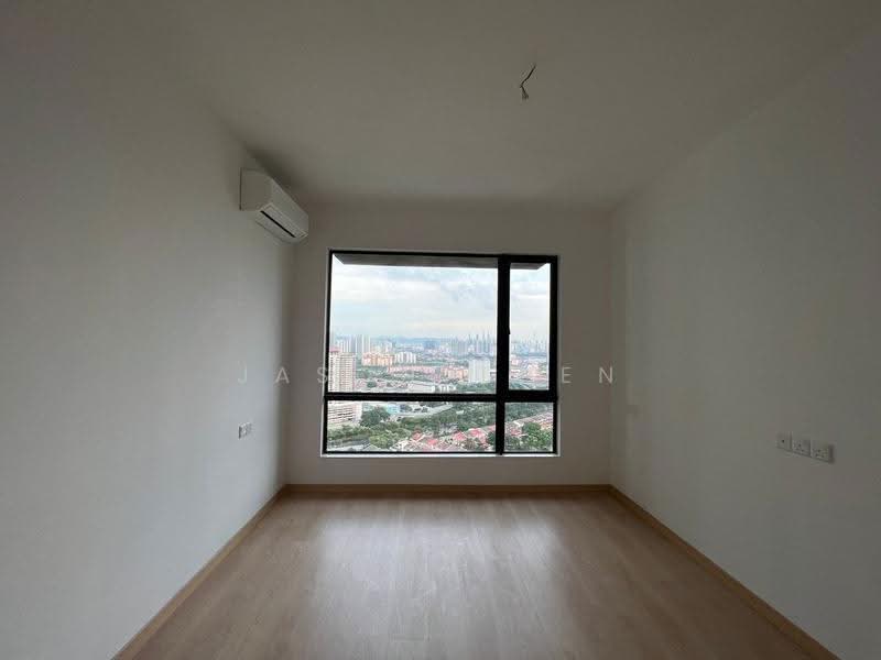 Kediaman Servis untuk Dijual di Aradia Residence @ Lake City KL North - Jason Chen - View - PropertyGuru.com.my