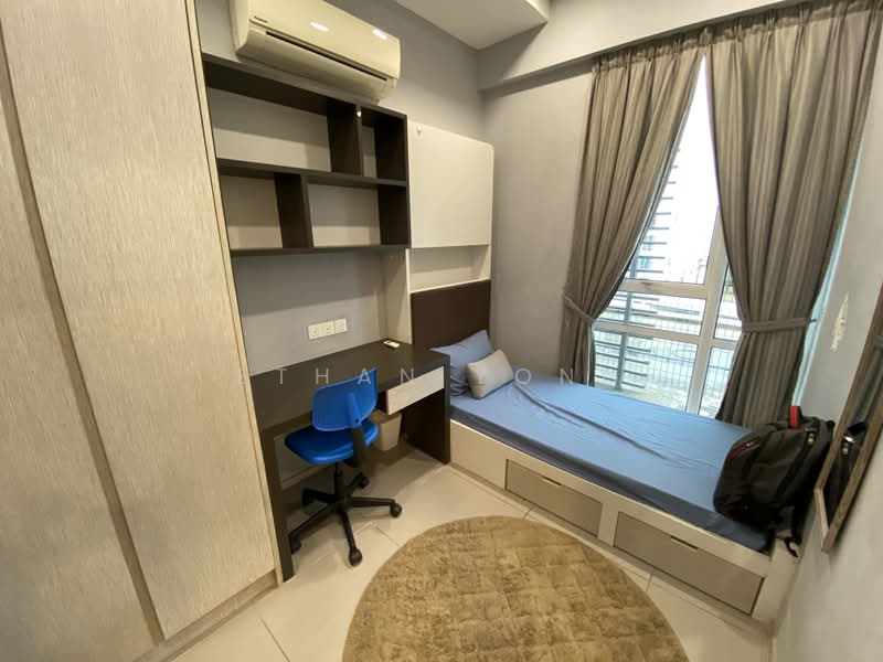 Kediaman Servis untuk Disewa di Garden Plaza - Ethan Yong - Bedroom - PropertyGuru.com.my