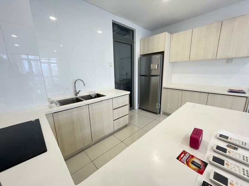 Kondominium untuk Disewa di Vivo Residential Suites - Yoshinori Dota - Kitchen - PropertyGuru.com.my
