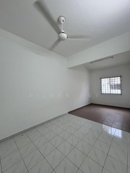 2-storey Terraced House for Rent in Taman Molek (Johor Bahru) - Aileen Lui - PropertyGuru.com.my